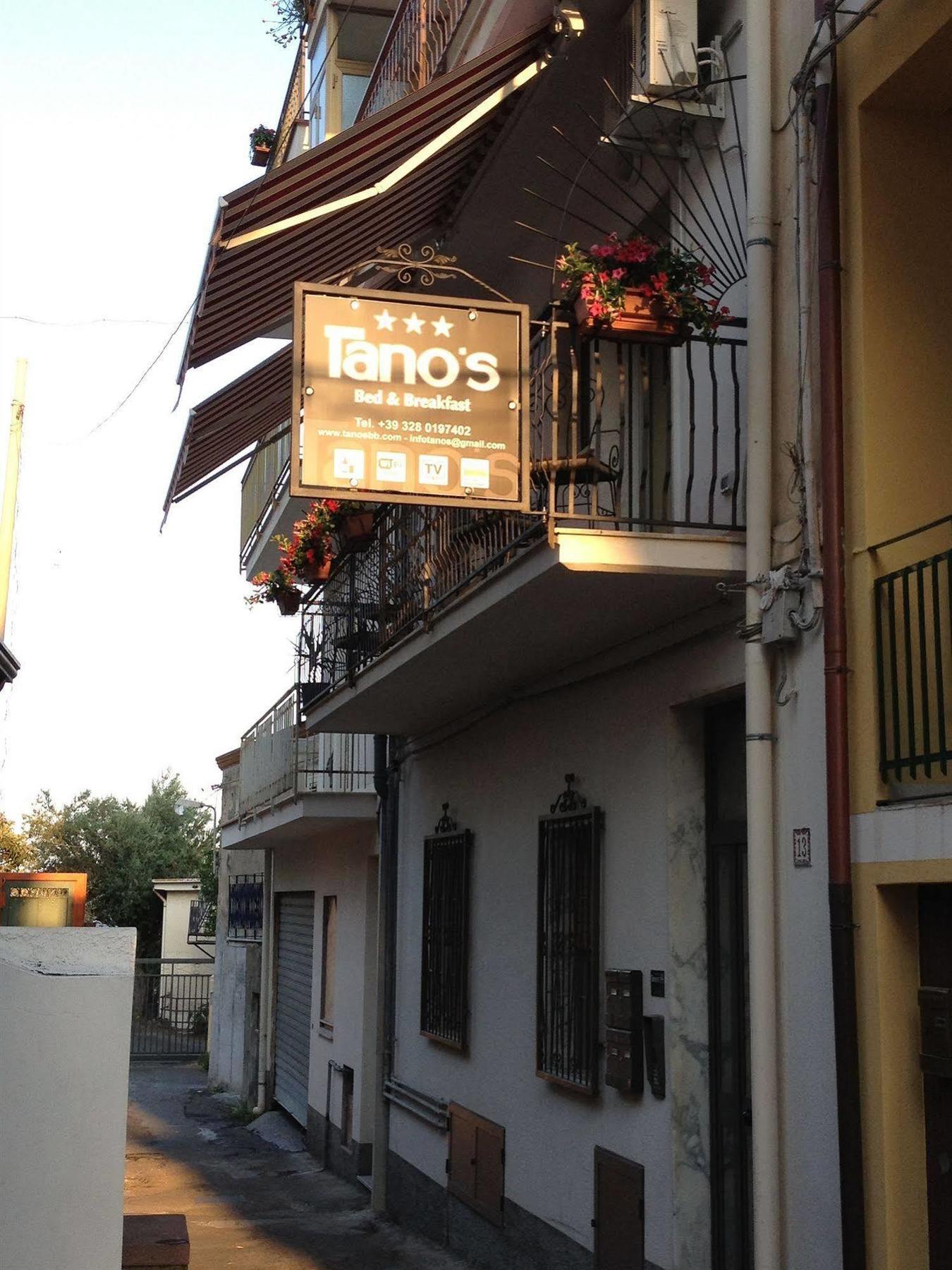 Appartamento Tano'S Giardini Naxos Esterno foto